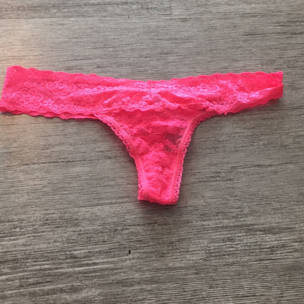 NEVER WORN- hot pink thong with 3 bows
